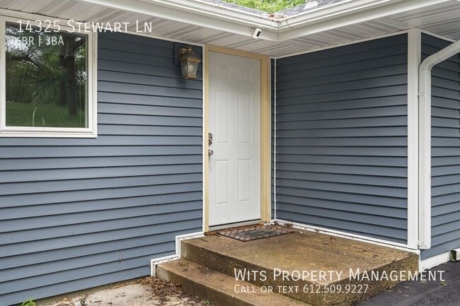 Building Photo - 14325 Stewart Ln
