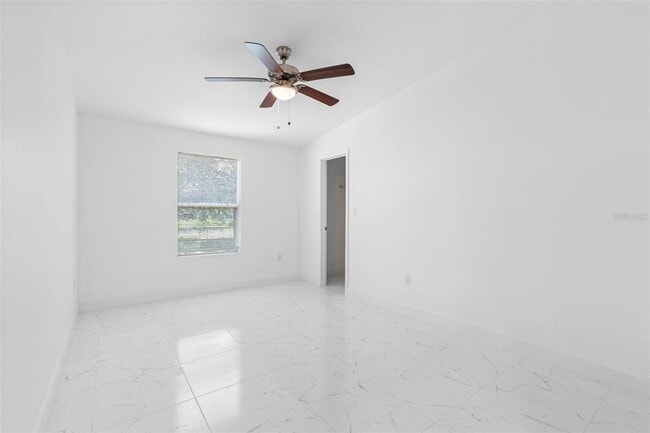 Building Photo - 6847 Woodsman Dr