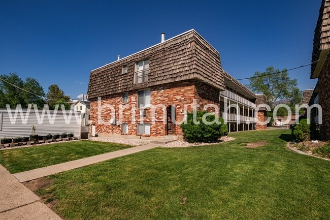 Building Photo - 1418-1426 S. 1100 E. - 5N
