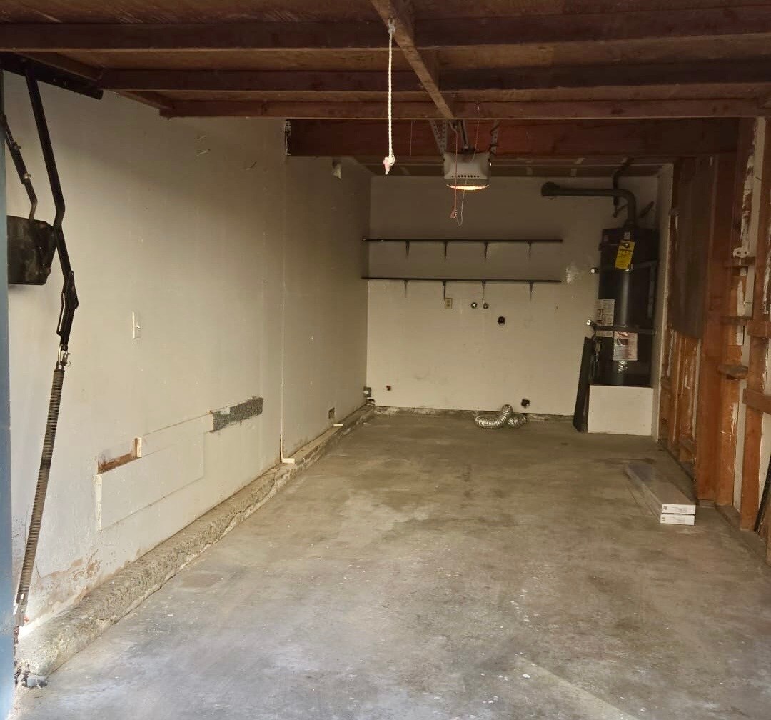 Building Photo - 2188 Via Robles