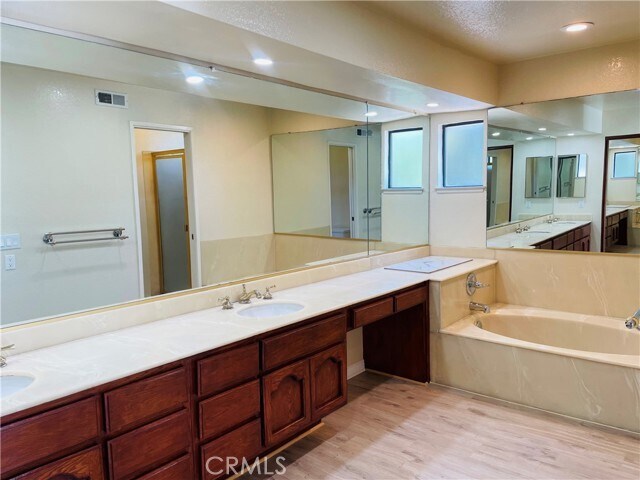 Building Photo - 22088 Cedardale Dr