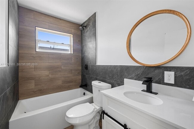 Building Photo - 1445 NW 34th St