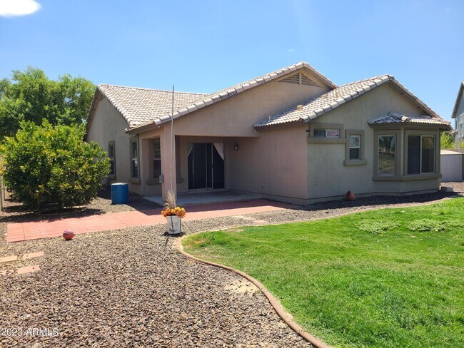 Building Photo - 22148 E Calle de Flores