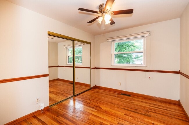 Building Photo - 2334 Rosegarden Dr