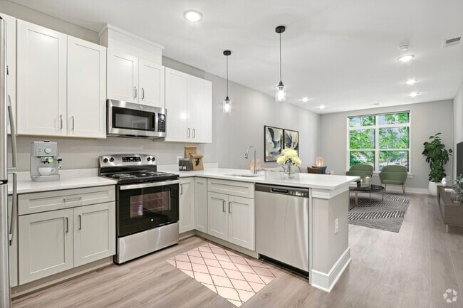 Building Photo - Regency @ Menlo Park Terrace