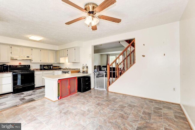 Building Photo - 10117 Shelldrake Cir