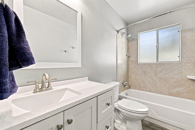 Building Photo - $2,040.95- 4 Bed, 2 Bath Home in CO Springs with Big Fenced-in Yard!