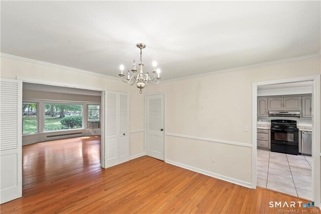 Building Photo - 791 Newfield Ave