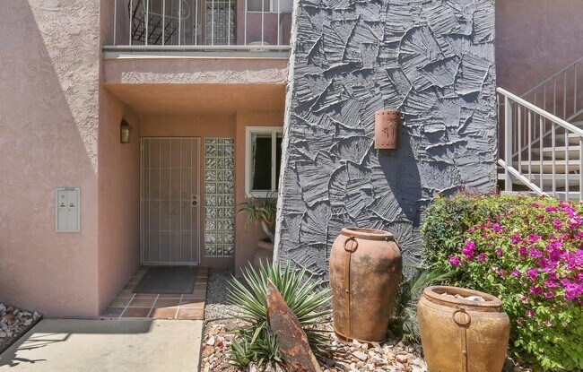 Building Photo - 46305 Portola Ave
