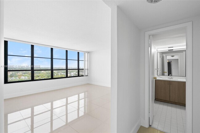 Building Photo - 600 Three Islands Boulevard
