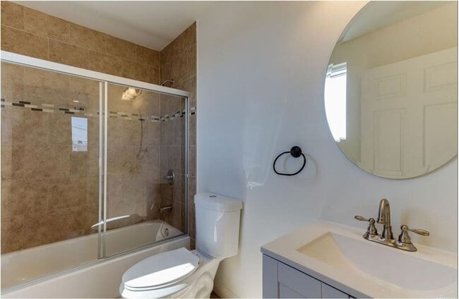 Building Photo - 88(1627)