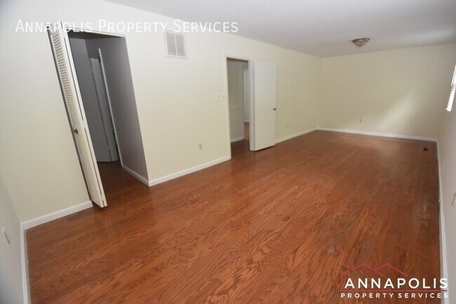 Building Photo - 277 Ternwing Dr