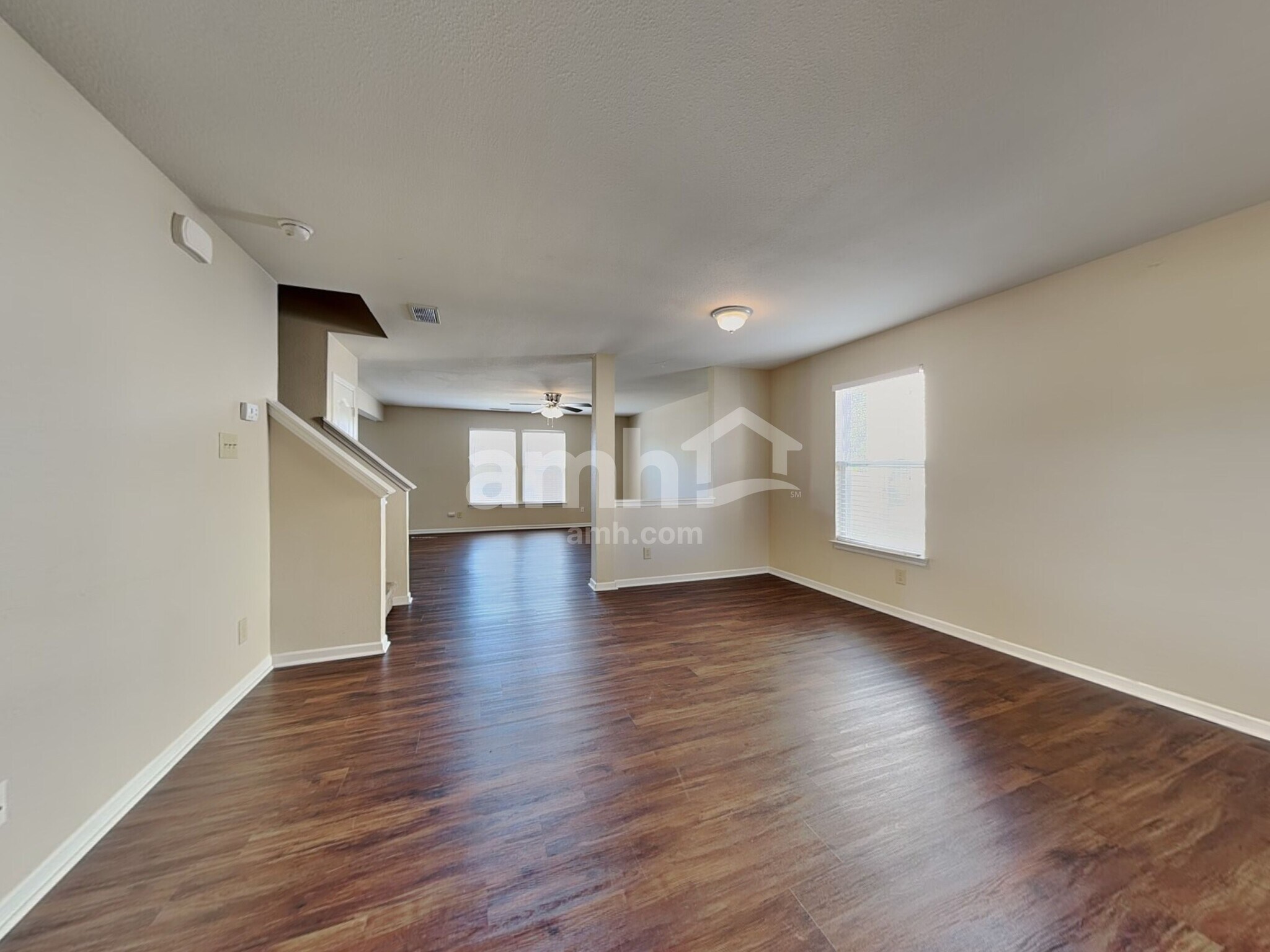 Building Photo - 205 Farm Springs Rd