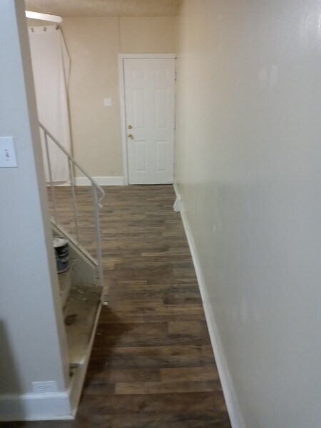 Building Photo - 2315 N Mutter St