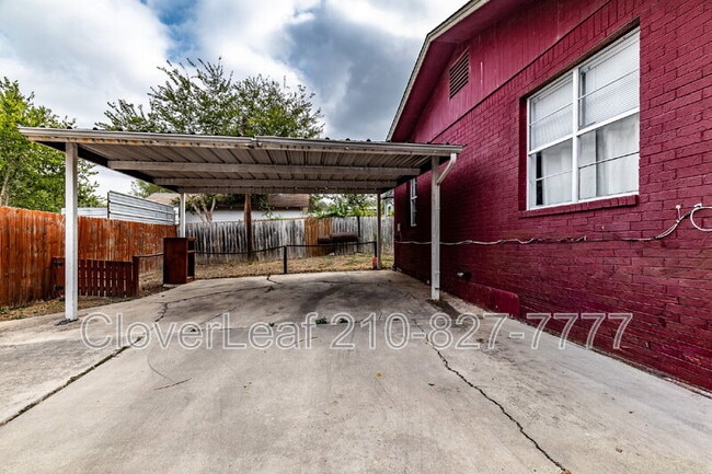Building Photo - 317 Kashmuir Pl