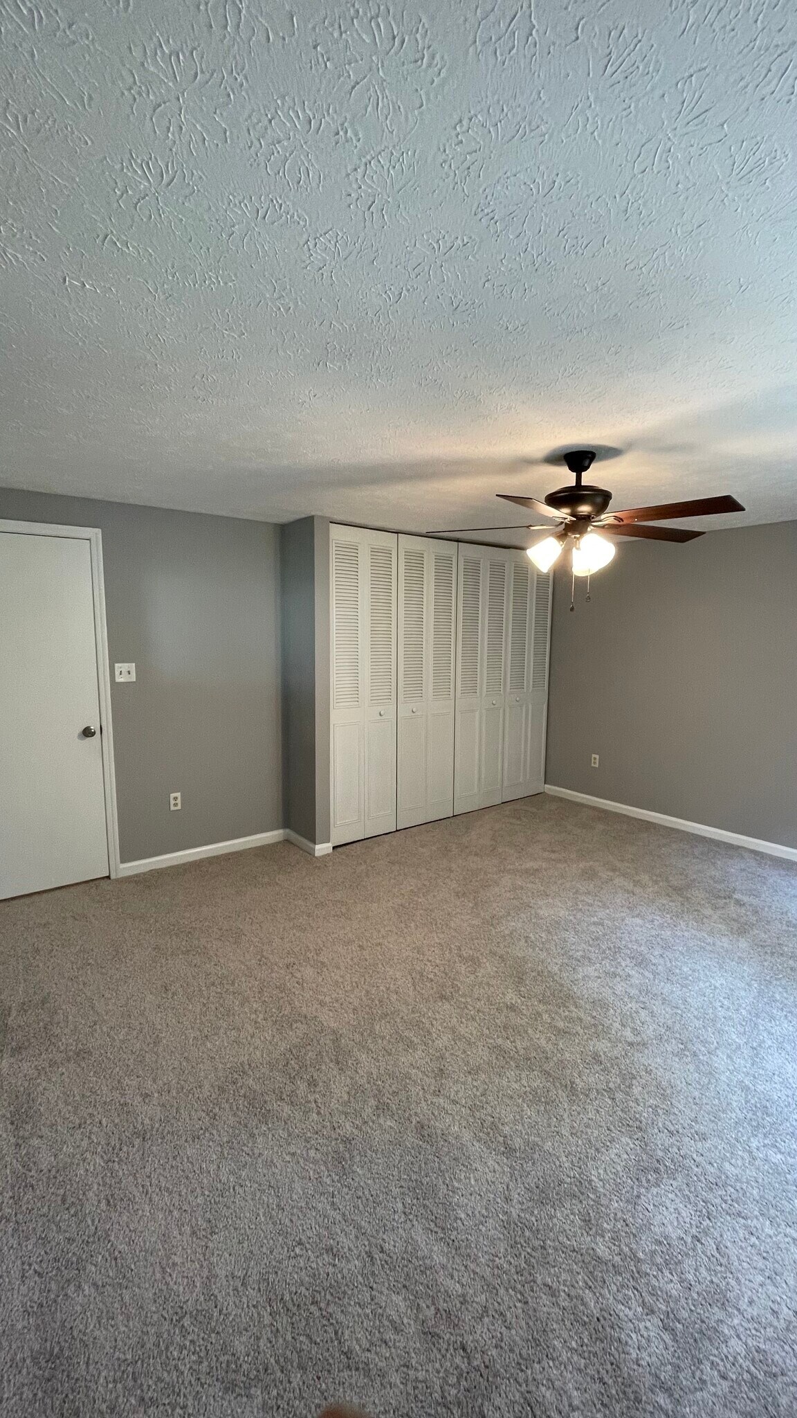 Building Photo - 8559 Wheatfield Way