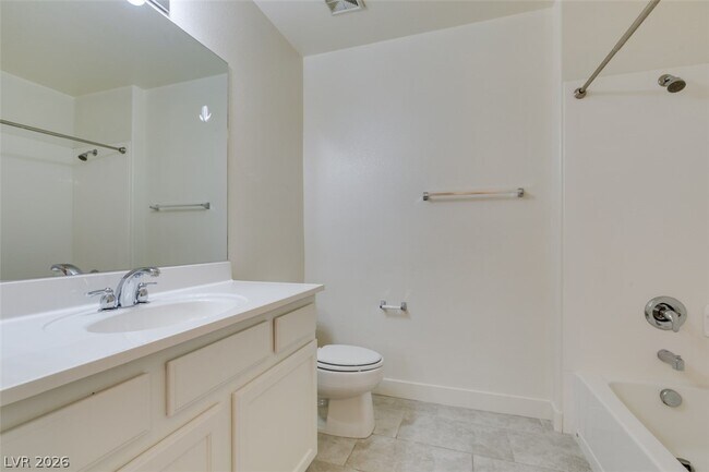 Building Photo - 38 E Serene Ave
