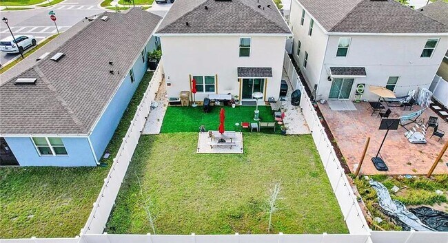 Building Photo - 2879 Common Crane Ct