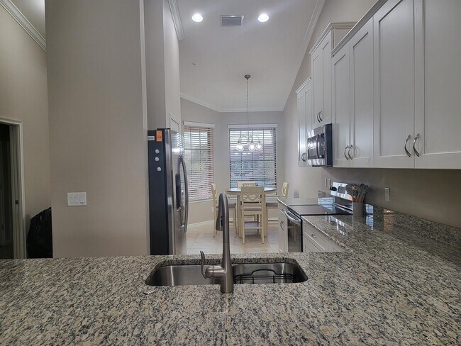 Building Photo - 9441 Benvenuto Ct