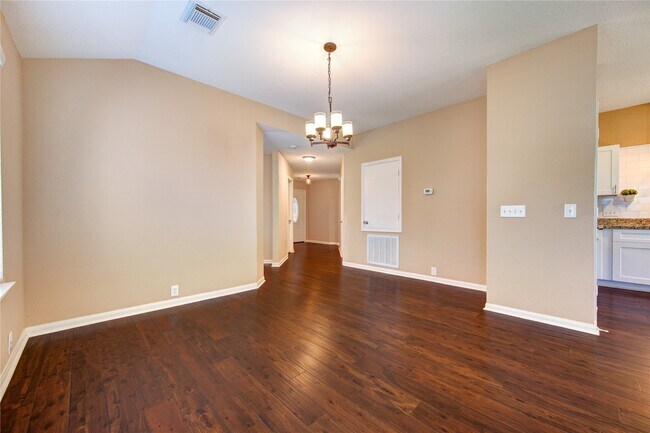 Building Photo - 6323 Canyon Rock Way