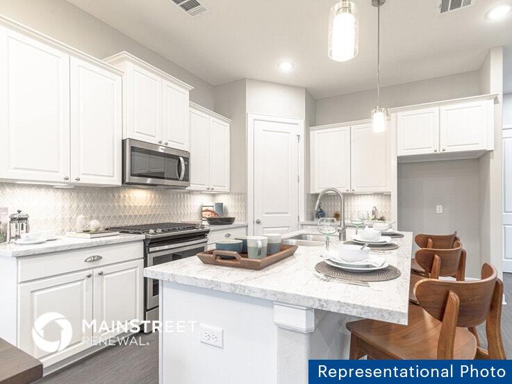 Building Photo - 5106 Royal Heath Dr