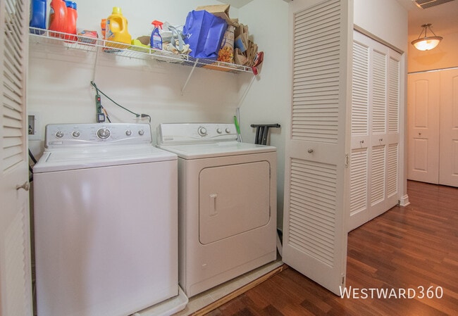 Building Photo - 4950 Western-2A