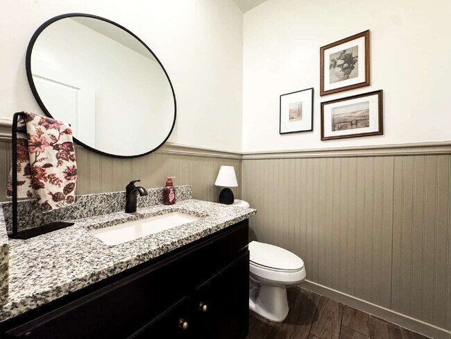 Building Photo - "Spacious 4-Bedroom, 2.5-Bathroom Home in Mesa del Sol!"