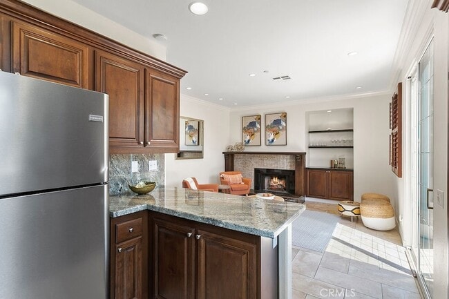 Building Photo - 33882 Diana Dr