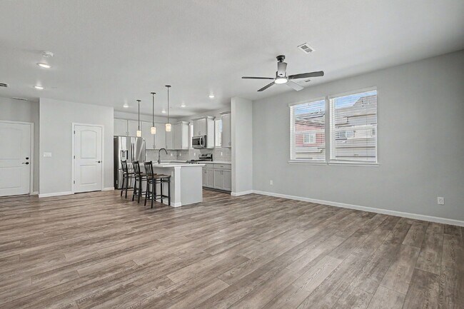 Building Photo - 1554 Rose Quartz Heights