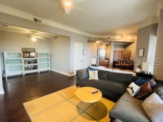 Building Photo - 501 Mirasol Cir