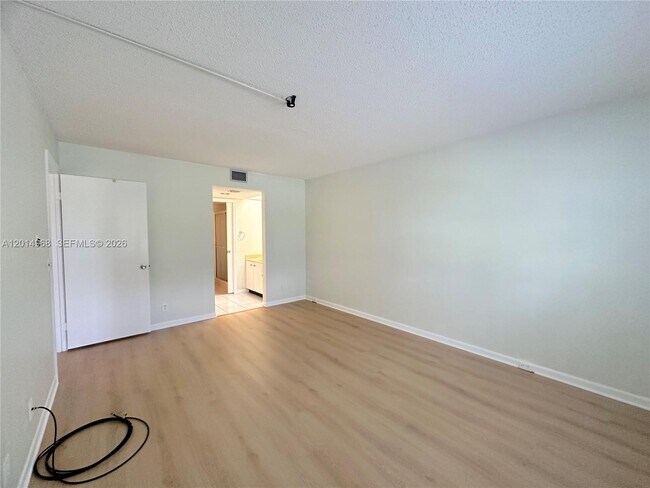 Building Photo - 1151 SW 128th Terrace