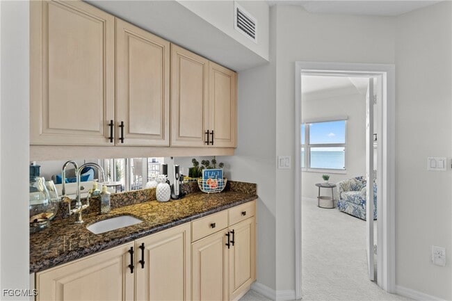 Building Photo - 9577 Gulf Shore Dr