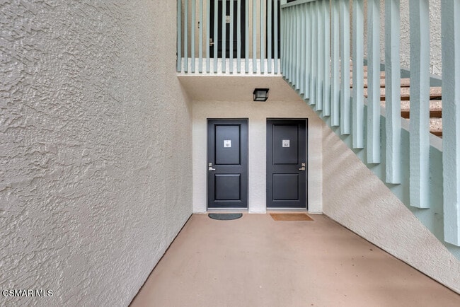 Building Photo - 4642 Park Granada Park