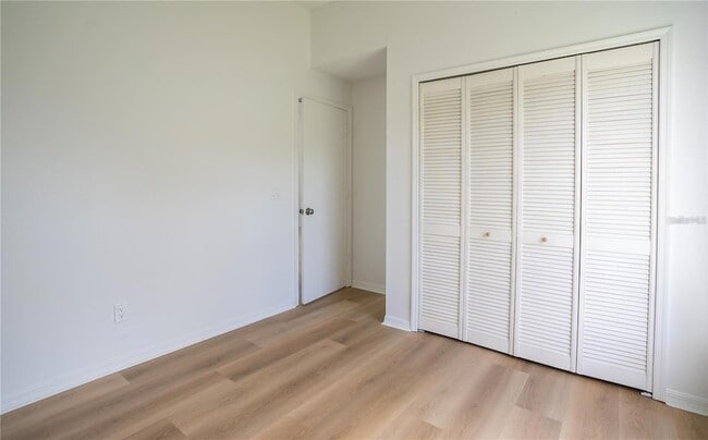 Building Photo - 151 Bluebrook Ct