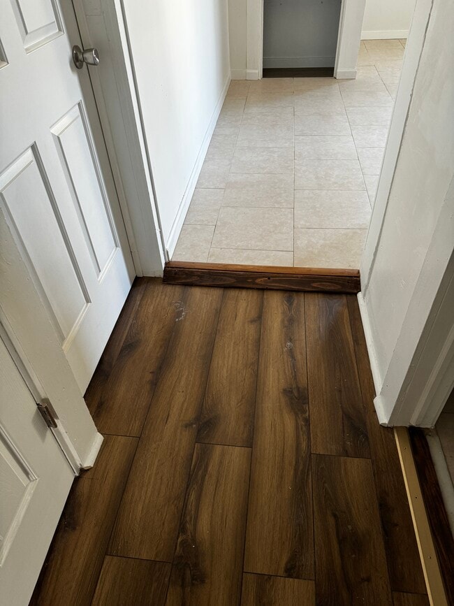 Building Photo - 477 Park Ave