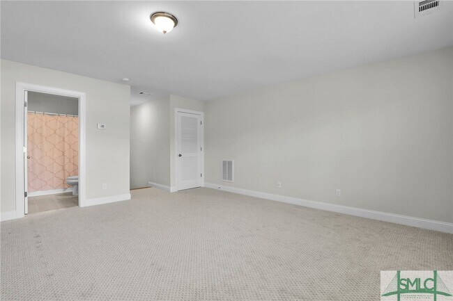 Building Photo - 145 Nettleton Ln