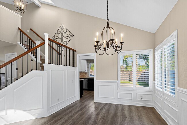 Building Photo - Exceptional Escondido Living — 4 Bed | 3 B...