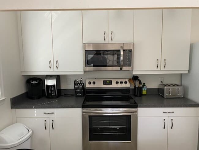 Building Photo - NORTH END VIRGINIA BEACH