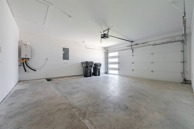 Building Photo - 19003 Derrington Mnr Ln