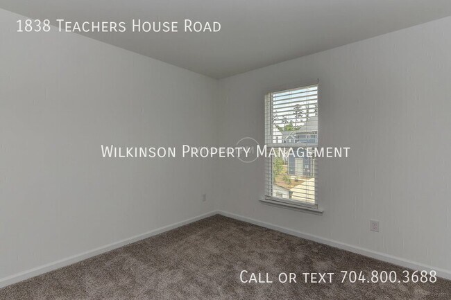Building Photo - 1838 Teachers House Rd