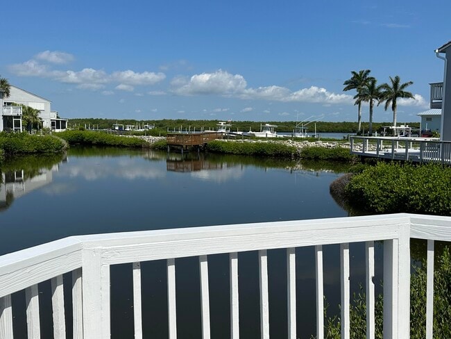 Building Photo - 2476 Harbour Cove Dr