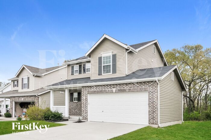 Building Photo - 824 Cadbury Dr