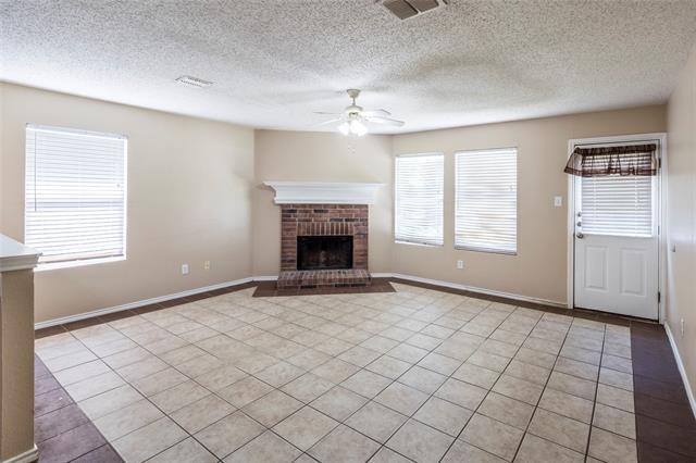 Building Photo - 4505 Green Meadow Dr