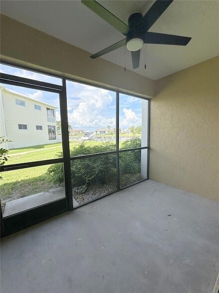 Building Photo - 3221 White Ibis Ct