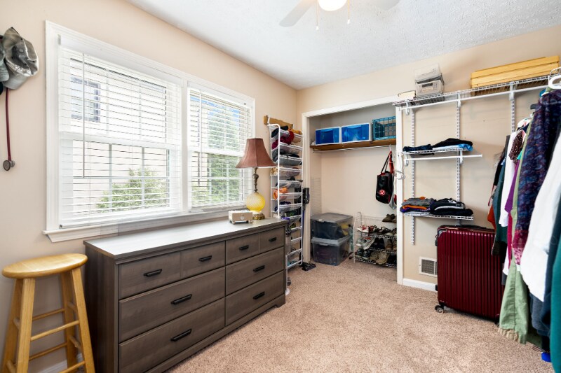 Building Photo - 2205 Bell Tavern Ct