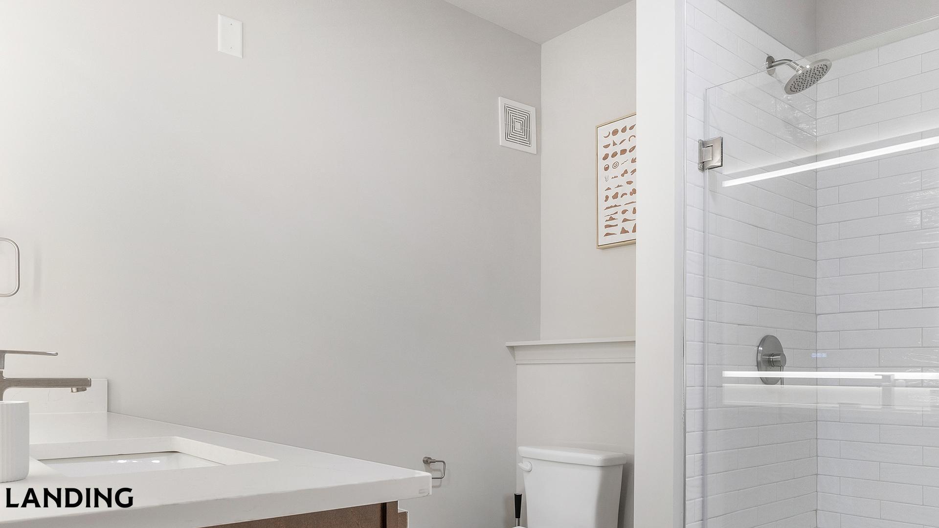 Building Photo - 2420 Peachtree Rd NW