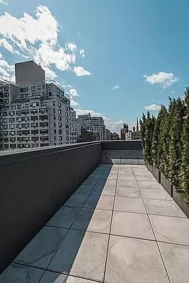 Floorplan - 101 E 10th St