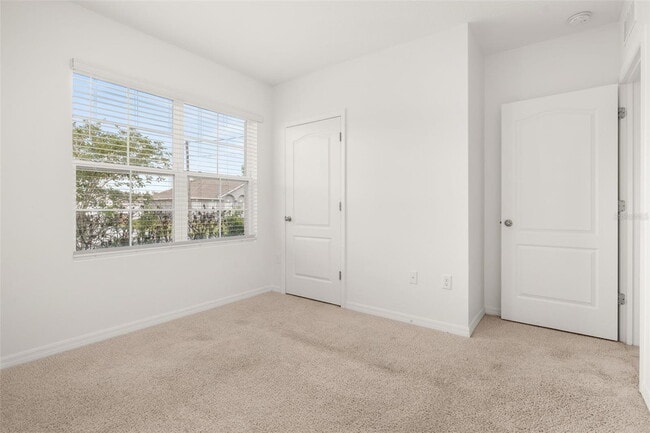Building Photo - 318 Montgomery Ct