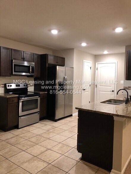 Building Photo - 9467 N Baltimore Ave