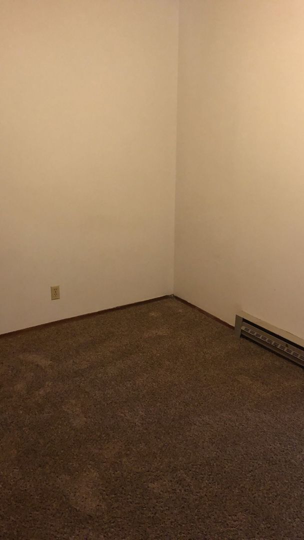 Building Photo - 1255 NW Davis Way